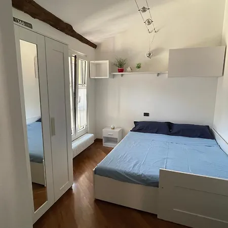 Apartment La Casa Di Gea Como